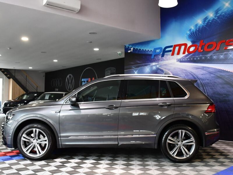 Volkswagen Tiguan R-Line 2.0 TSI 180 DSG 4Motion GPS Virtual Hayon Attelage ACC Caméra Front Lane Mode JA 19