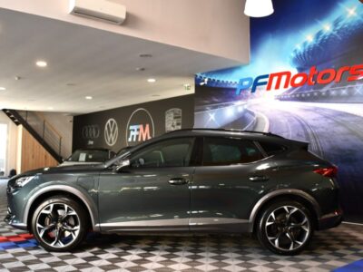 Cupra Formentor 1.4 E Hybride 245 VZ DSG GPS Volant Mode Baquet Virtual Caméra Front Lane ACC Hayon DCC JA 19