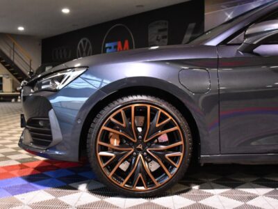 CUPRA Léon 1.4 e-Hybrid 245 VZ DSG GPS Virtual TO BREMBO ACC TO Caméra DCC Full Linck Garantie 22/08/2026 ou 90.000 km PAS DE MALUS