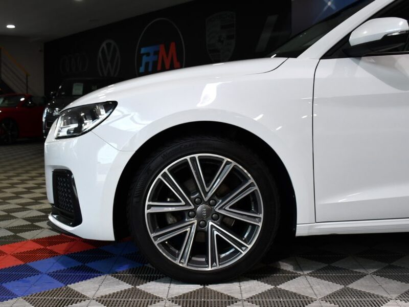 Audi A1 Sportback 35 TFSI 150 S-Tronic Car Play Virtual Pré Sense Lane Clim Bi-zone Régulateur JA 17