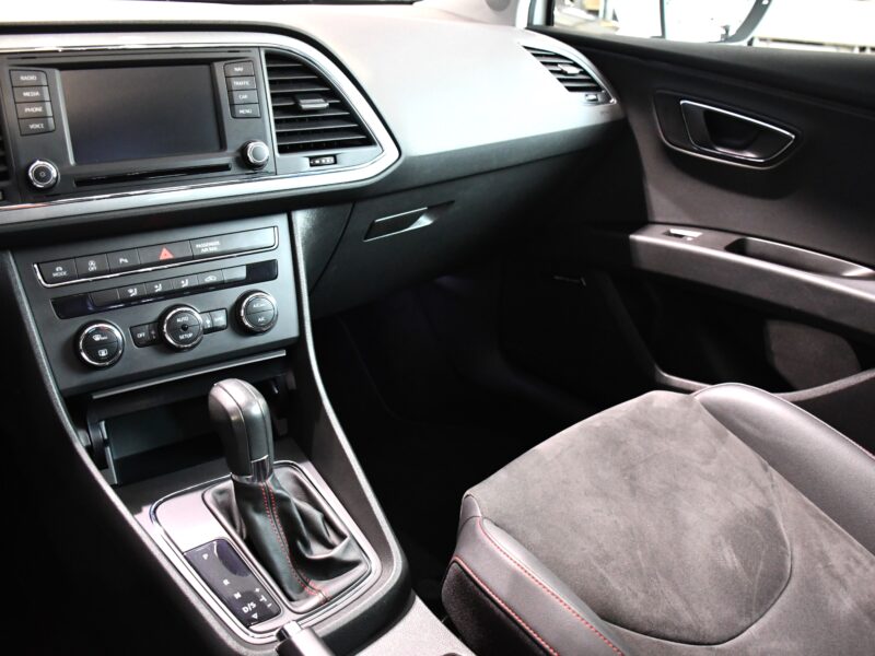 Séat Léon SC FR 1.8 TFSI 180 DSG GPS LED Régulateur Mode Séat Sound TO Cuir Alcantara JA 18