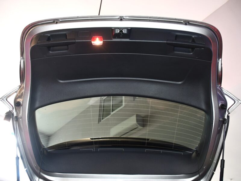 Mercedes Benz Classe A 220 AMG Line 2.0 190 BVA GPS Pro M-Bux Caméra Car Play Lumière D’Ambiance Burmester Multibeam JA 18