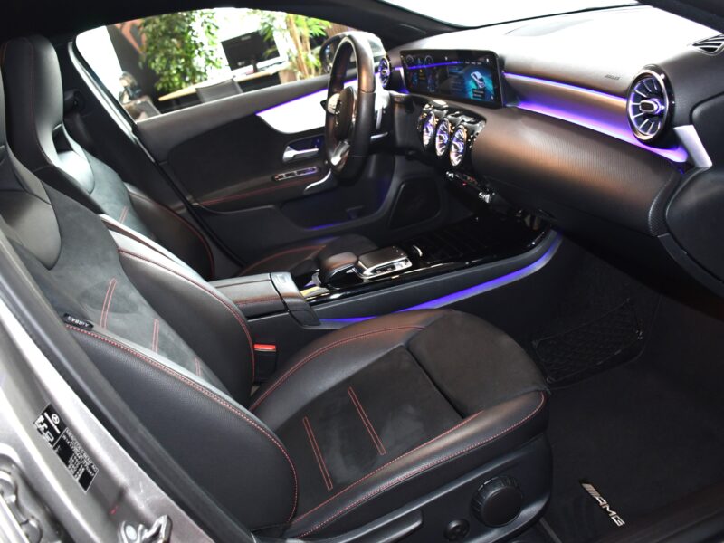 Mercedes Benz Classe A 220 AMG Line 2.0 190 BVA GPS Pro M-Bux Caméra Car Play Lumière D’Ambiance Burmester Multibeam JA 18