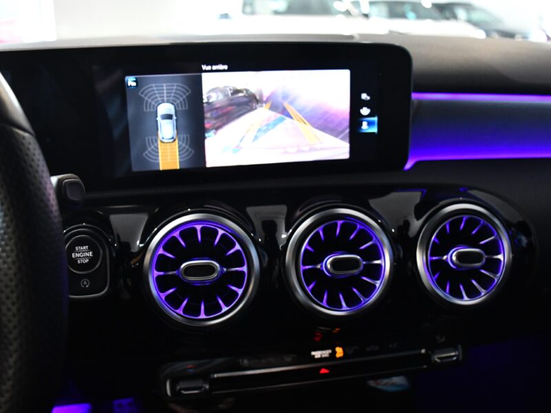 Mercedes Benz Classe A 220 AMG Line 2.0 190 BVA GPS Pro M-Bux Caméra Car Play Lumière D’Ambiance Burmester Multibeam JA 18