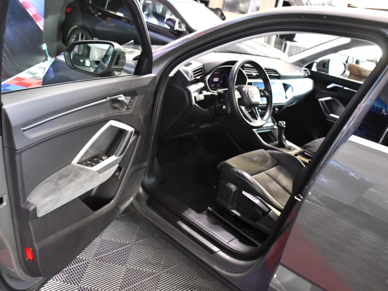 Audi Q3 Sportback S-Line Design Luxe 35 TDI 150 S-Tronic GPS Vebasto Virtuyal Hayon Attelage LED Caméra ACC Pré Sense JA 19