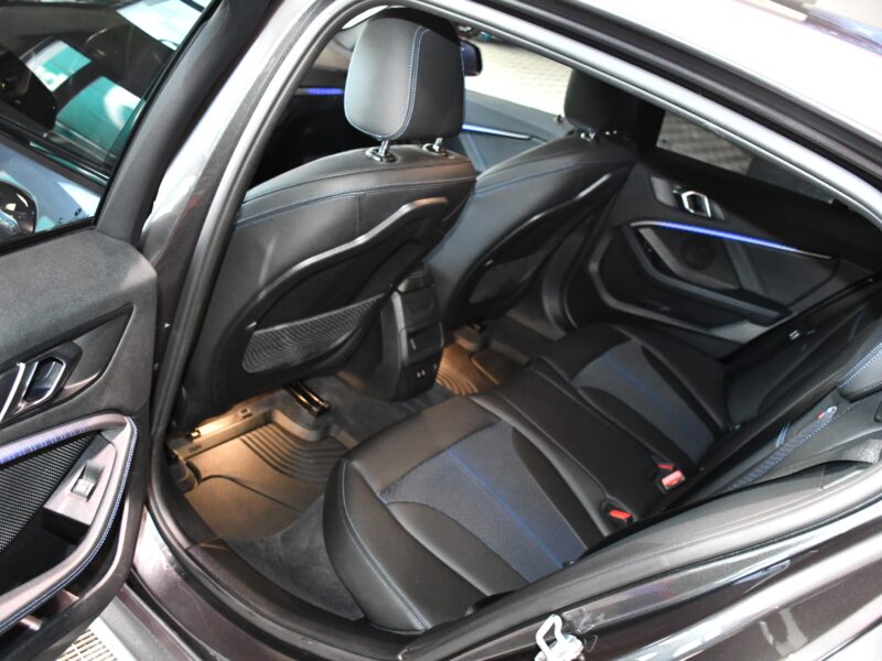 BMW 120D X-Drive M-Sport 2.0 190 BVA GPS Virtual Caméra LED Volant Chauffant Régulateur Car Play JA 18