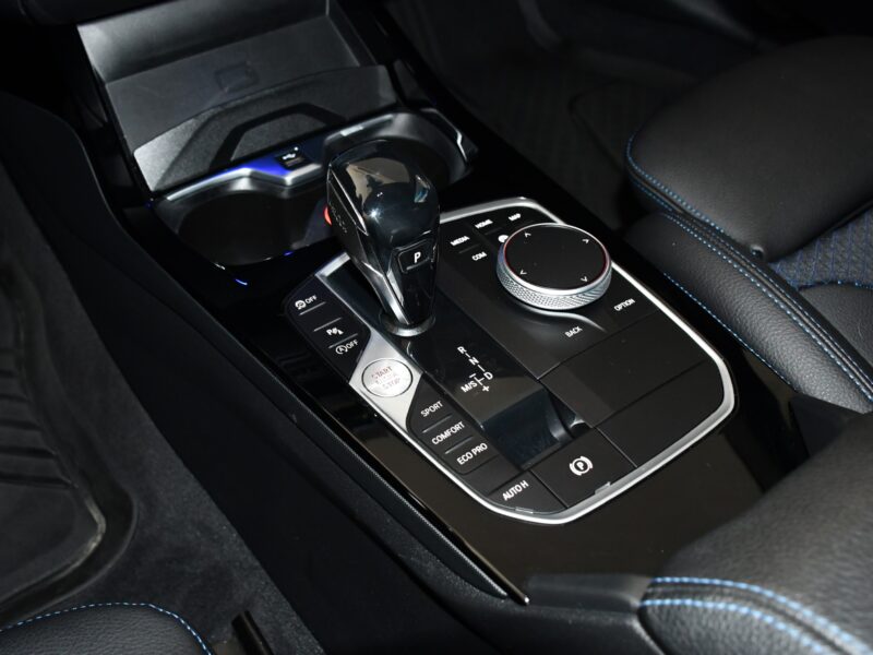 BMW 120D X-Drive M-Sport 2.0 190 BVA GPS Virtual Caméra LED Volant Chauffant Régulateur Car Play JA 18