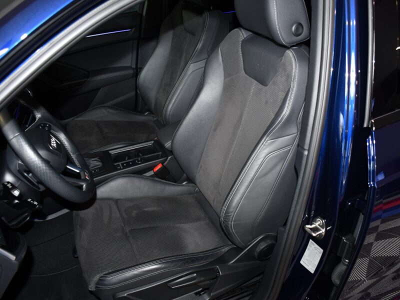 Audi Q3 S-Line 35 TDI 150 S-Tronic GPS Virtual Hayon Attelage Caméra ACC Car Play LED JA 20