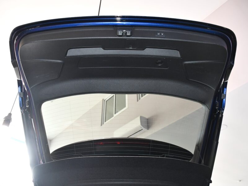 Audi Q3 S-Line 35 TDI 150 S-Tronic GPS Virtual Hayon Attelage Caméra ACC Car Play LED JA 20
