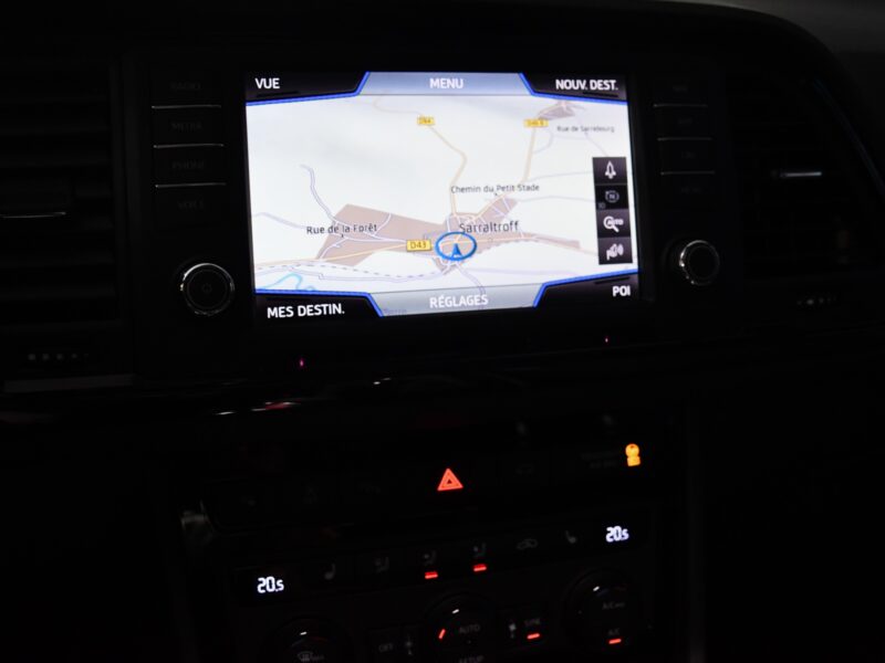 Cupra Ateca 2.0 TSI 300 DSG 4Drive GPS Virtual Beats ACC DCC Caméra 360 Hayon TO Front Lane JA 19
