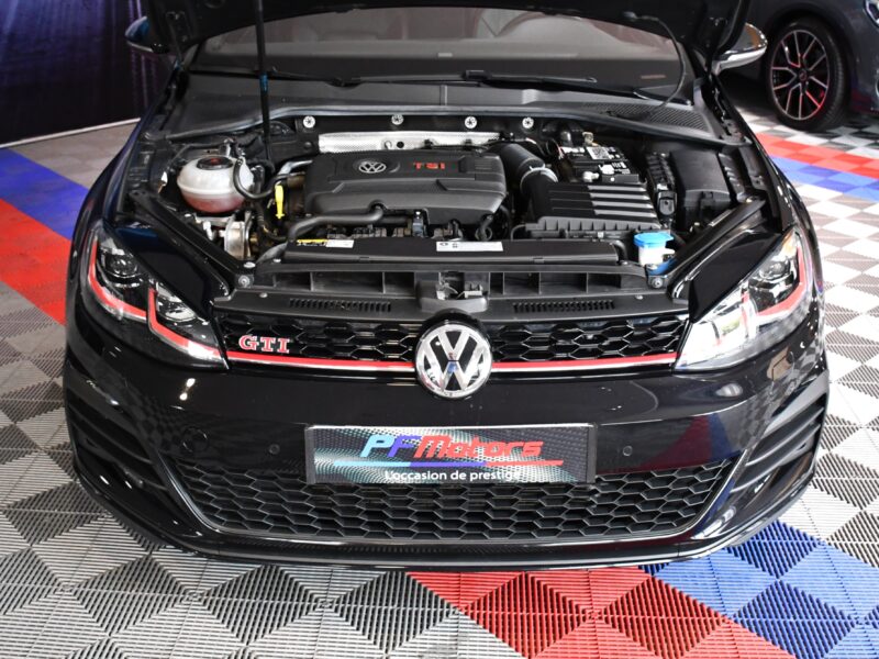 Volkswagen Golf 7 GTI Performance 2.0 TSI 245 DSG GPS Pro Dynaudio ACC DCC Cuir Car Play Front Lane JA 19
