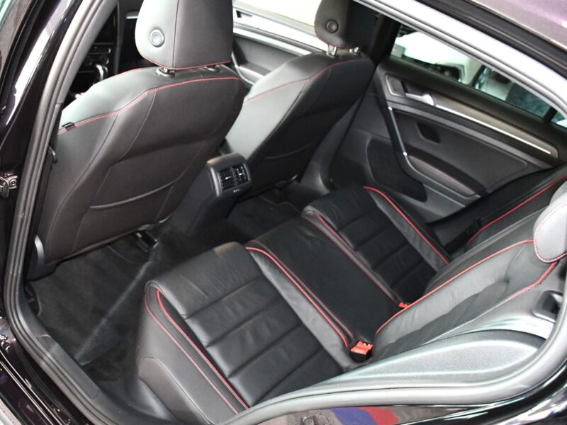 Volkswagen Golf 7 GTI Performance 2.0 TSI 245 DSG GPS Pro Dynaudio ACC DCC Cuir Car Play Front Lane JA 19