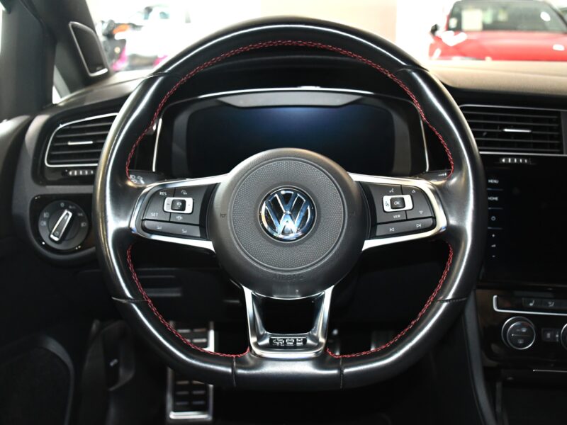 Volkswagen Golf 7 GTI Performance 2.0 TSI 245 DSG GPS Pro Dynaudio ACC DCC Cuir Car Play Front Lane JA 19