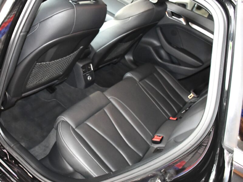 Audi A3 Sportback S-Line 40 TFSI 190 S-Tronic GPS Virtual Régulateur Cuir TO Drive JA 18