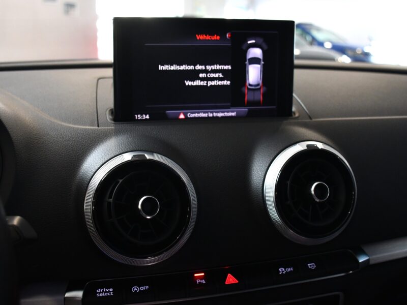 Audi A3 Sportback S-Line 40 TFSI 190 S-Tronic GPS Virtual Régulateur Cuir TO Drive JA 18