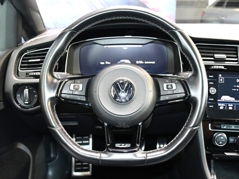 Volkswagen Golf 7R 2.0 TSI 310 DSG 4Motion GPS Virtual ACC DCC Front Keyless Induction JA 19 Pretoria