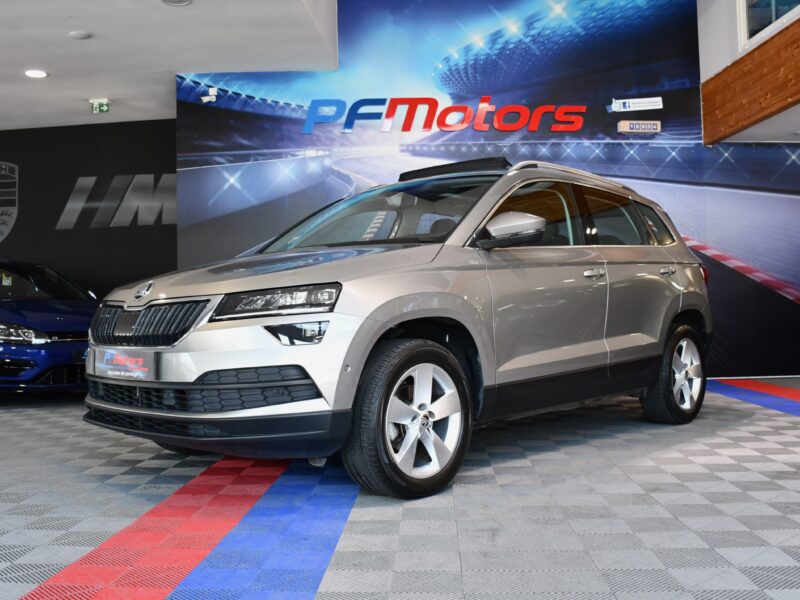 Skoda Karoq Style 1.5 TSI 150 DSG GPS TO Caméra Cuir Parc Assist Hayon Attelage Régulateur Smartlink JA 17