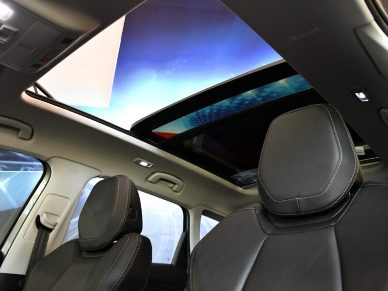 Skoda Karoq Style 1.5 TSI 150 DSG GPS TO Caméra Cuir Parc Assist Hayon Attelage Régulateur Smartlink JA 17