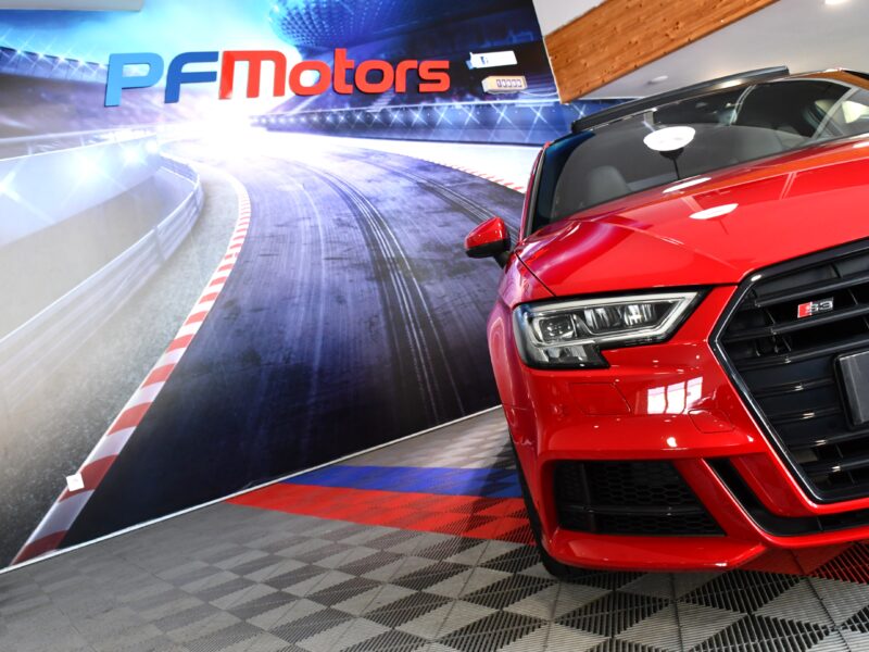 Audi S3 Sportback 2.0 TFSI 300 Quattro S-Tronic GPS Virtual Sièges Baquet TO Parc Assist Carbone JA 18