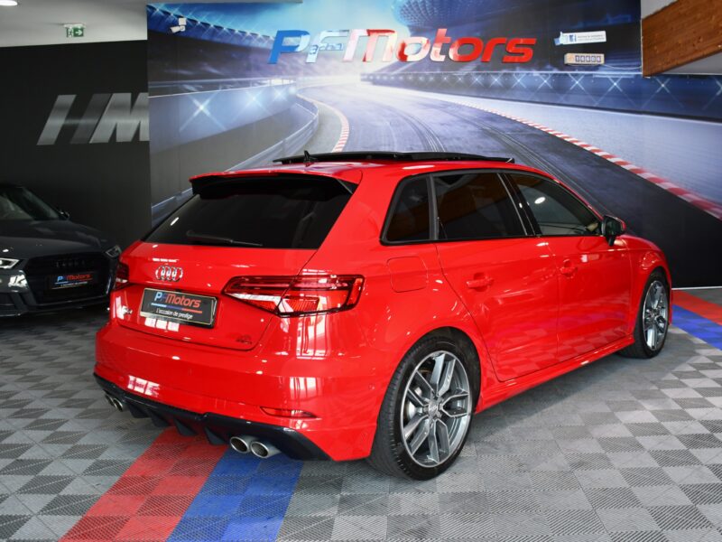 Audi S3 Sportback 2.0 TFSI 300 Quattro S-Tronic GPS Virtual Sièges Baquet TO Parc Assist Carbone JA 18