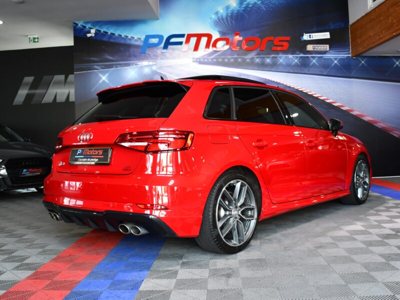 Audi S3 Sportback 2.0 TFSI 300 Quattro S-Tronic GPS Virtual Sièges Baquet TO Parc Assist Carbone JA 18