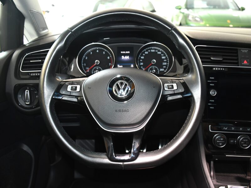 Volkswagen Golf 7 R-Line Carat 1.4 TSI 150 DSG GPS Cuir TO Keyless Dynaudio Front ACC Volant Chauffant JA 17