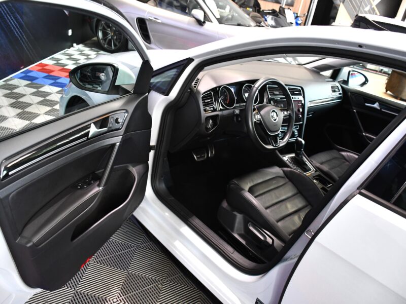 Volkswagen Golf 7 R-Line Carat 1.4 TSI 150 DSG GPS Cuir TO Keyless Dynaudio Front ACC Volant Chauffant JA 17