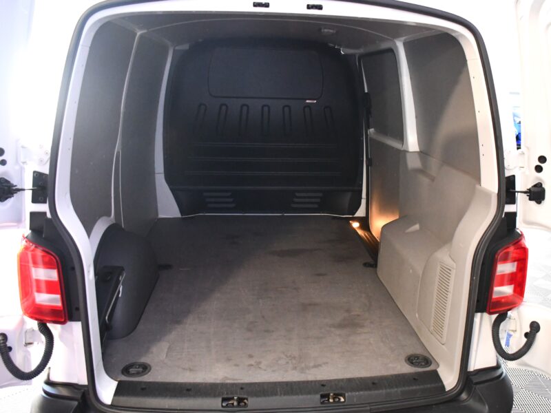 Volkswagen Transporter T6 2.0 TDI 150 DSG 3 portes Bluetooth Attelage Vebasto Front Régulateur JA 16