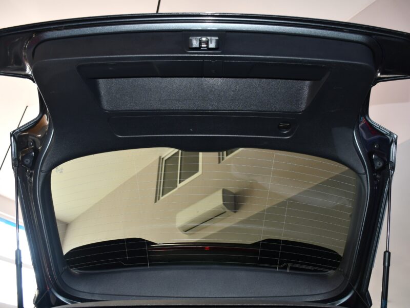 Audi Q2 S-Line 35 TFSI 150 S-Tronic GPS Virtual Pré Sense ACC TO Attelage Car Play Lane JA 19 Audi Sport