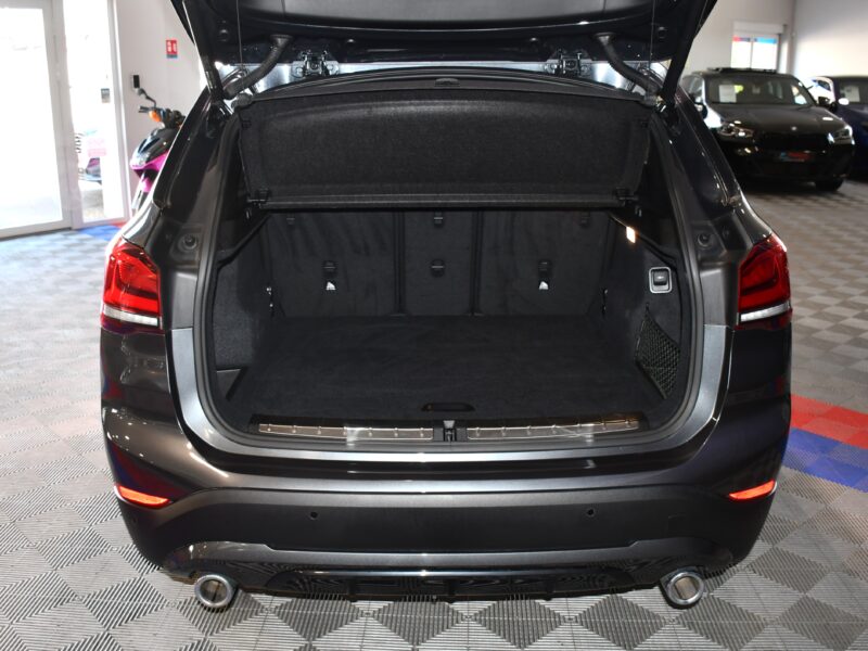 BMW X1 Sport 18DA X-Drive 150 BVA GPS Hayon Attelage Affichage Tête Haute Semi Cuir LED JA 18