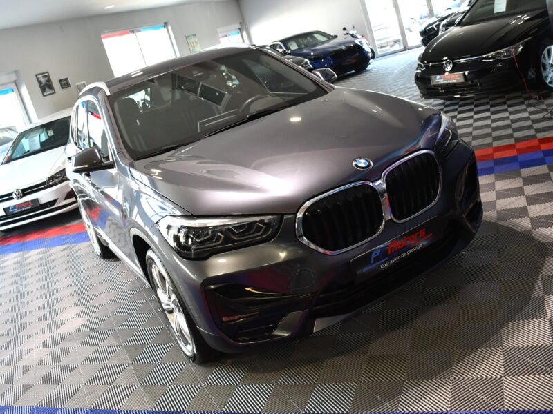 BMW X1 Sport 18DA X-Drive 150 BVA GPS Hayon Attelage Affichage Tête Haute Semi Cuir LED JA 18