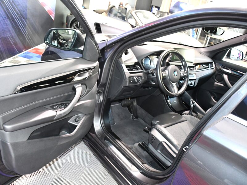 BMW X1 Sport 18DA X-Drive 150 BVA GPS Hayon Attelage Affichage Tête Haute Semi Cuir LED JA 18