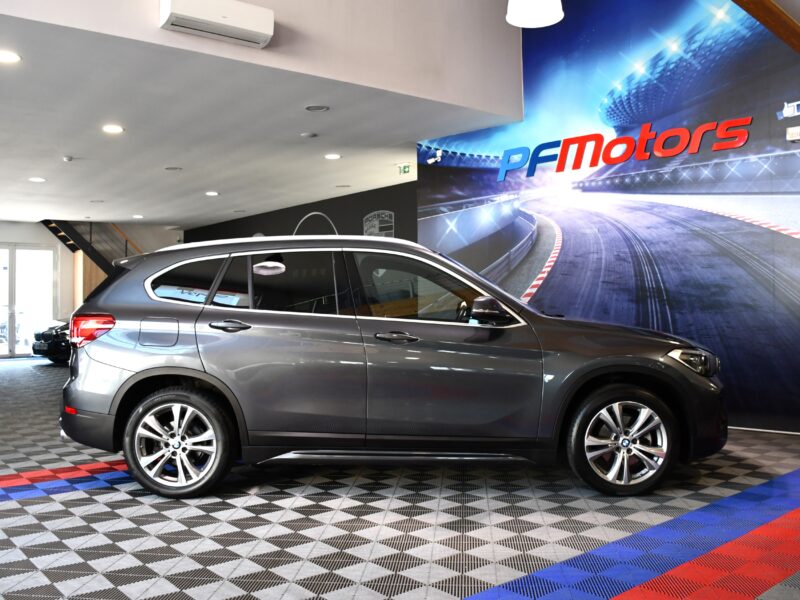 BMW X1 Sport 18DA X-Drive 150 BVA GPS Hayon Attelage Affichage Tête Haute Semi Cuir LED JA 18
