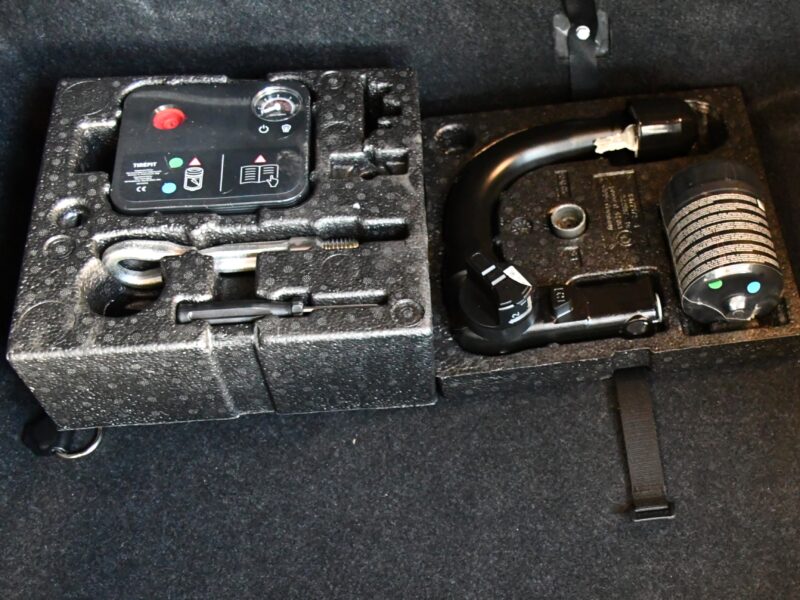 BMW X1 Sport 18DA X-Drive 150 BVA GPS Hayon Attelage Affichage Tête Haute Semi Cuir LED JA 18