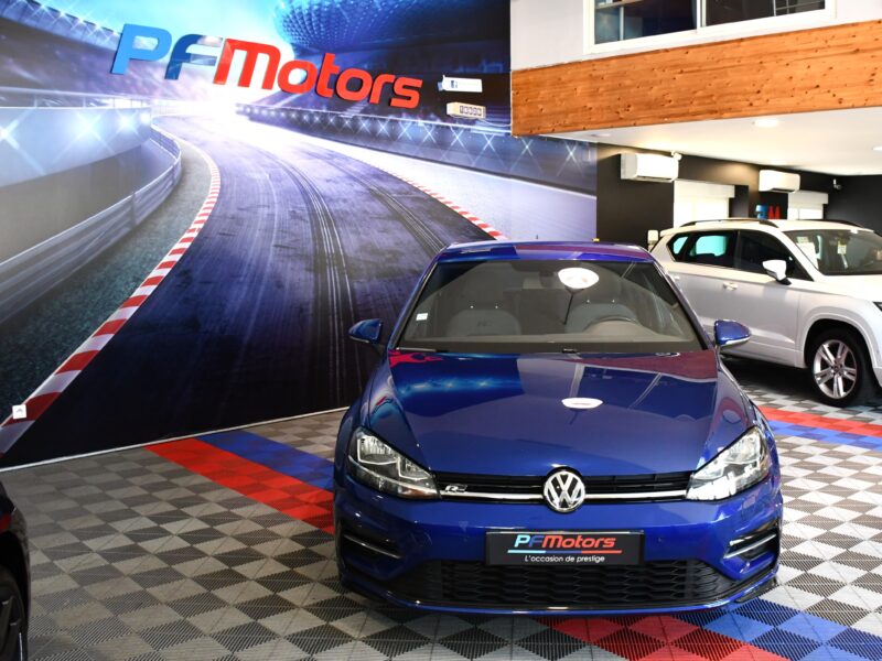 Volkswagen Golf 7 Facelift R-Line 1.4 TSI 150 BVM6 Bluetooth Régulateur Alcantara Auto Hold JA 17