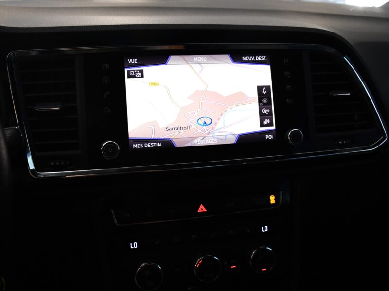 Séat Ateca FR 2.0 TDI 150 DSG 4Drive GPS Virtual ACC Cuir Hayon Attelage Parc Assist Caméra JA 18