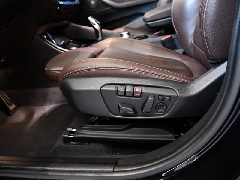 BMW X2 X-Drive Sport 20d 190 BVA GPS TO Caméra Harman Kardon Hayon Cuir LED JA 20