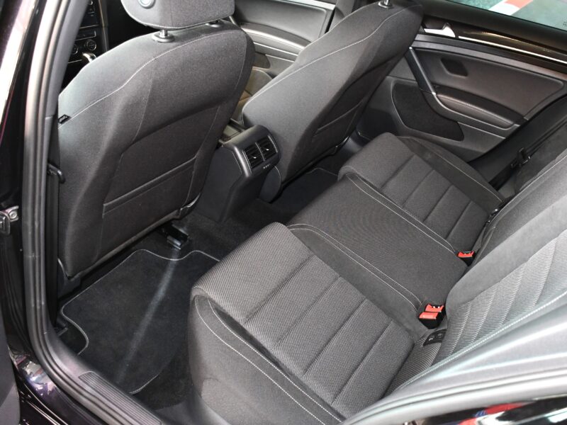 Volkswagen Golf 7 R Facelift 2.0 TSI 300 DSG 4Motion GPS Virtual ACC Car Play Mode Front JA 18