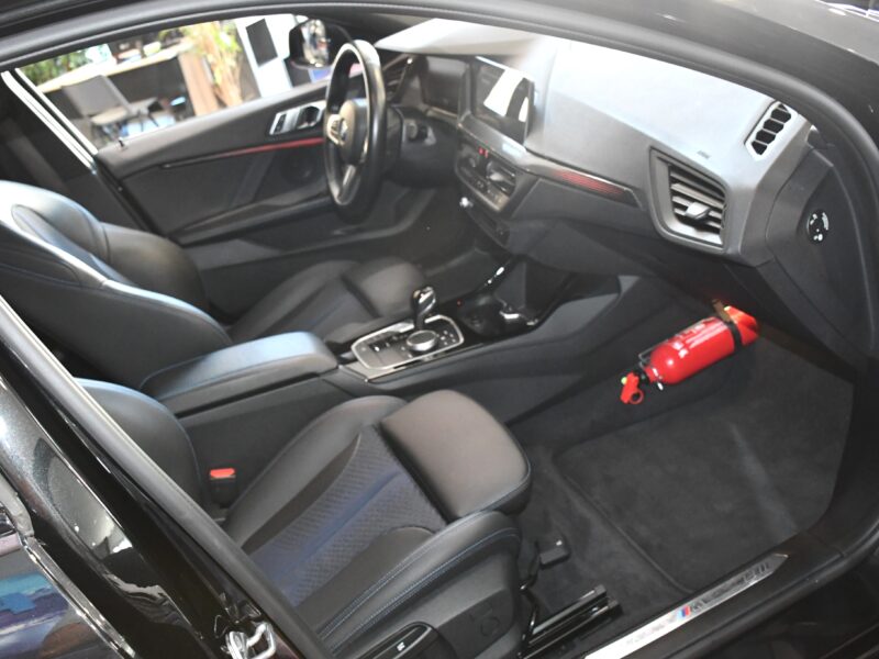 BMW 118iA M-Sport 1.5 136 BVA7 GPS Virtual Caméra Car Play Mode LED Freinage JA 17