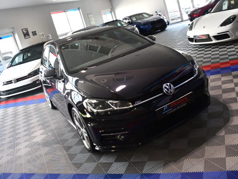 Volkswagen Golf 7 R-Line 1.5 TSI 150 BVM6 GPS Bluetooth ACC Front Auto Hold JA 17