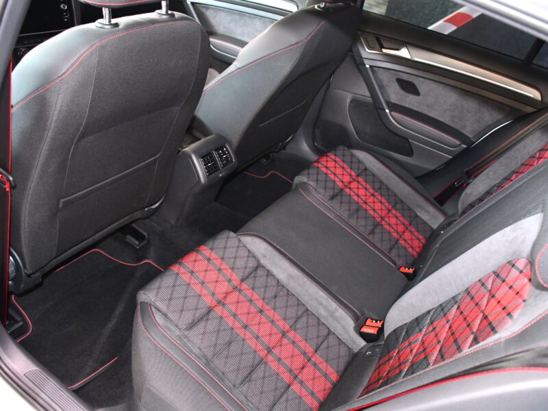 Volkswagen Golf 7 GTI TCR 2.0 TSI 290 DSG GPS Virtual Front AKRAPOVIC HR Car Play Mode JA 18