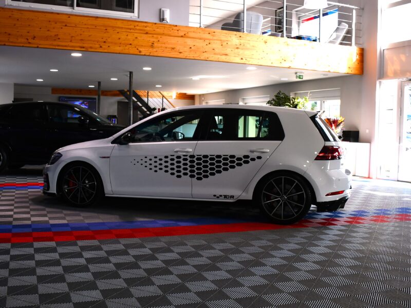 Volkswagen Golf 7 GTI TCR 2.0 TSI 290 DSG GPS Virtual Front AKRAPOVIC HR Car Play Mode JA 18