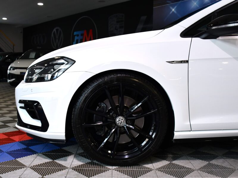 Volkswagen Golf 7R Facelift 3 Portes 2.0 TSI 310 DSG 4Motion GPS Cuir Carbone ACC Front Alarme JA 19 Pretoria Pas De Malus Pas de FAP
