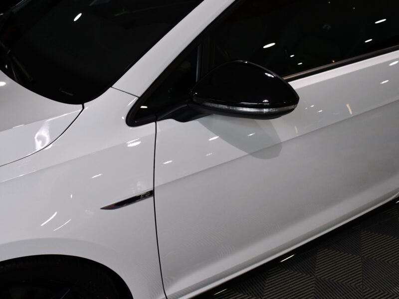 Volkswagen Golf 7R Facelift 3 Portes 2.0 TSI 310 DSG 4Motion GPS Cuir Carbone ACC Front Alarme JA 19 Pretoria Pas De Malus Pas de FAP