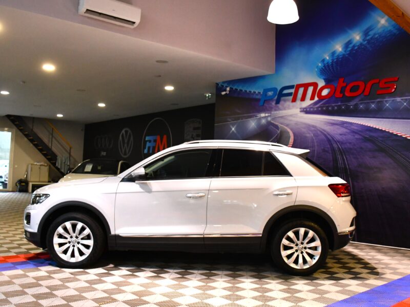 Volkswagen T-Roc Carat 1.5 TSI 150 DSG GPS Virtual ACC Parc Assist front Lane Caméra Hayon Parc Assist JA 17