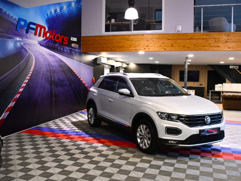 Volkswagen T-Roc Carat 1.5 TSI 150 DSG GPS Virtual ACC Parc Assist front Lane Caméra Hayon Parc Assist JA 17