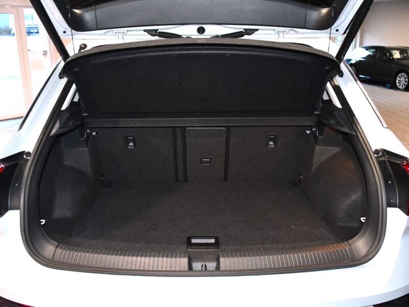 Volkswagen T-Roc Carat 1.5 TSI 150 DSG GPS Virtual ACC Parc Assist front Lane Caméra Hayon Parc Assist JA 17