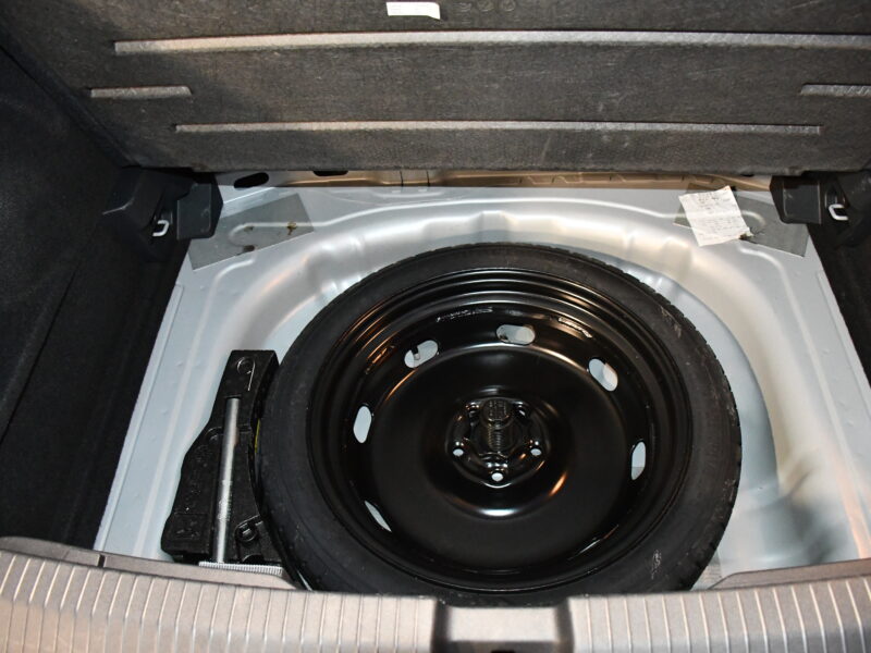 Volkswagen T-Roc Carat 1.5 TSI 150 DSG GPS Virtual ACC Parc Assist front Lane Caméra Hayon Parc Assist JA 17