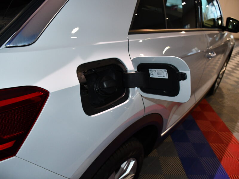 Volkswagen T-Roc Carat 1.5 TSI 150 DSG GPS Virtual ACC Parc Assist front Lane Caméra Hayon Parc Assist JA 17