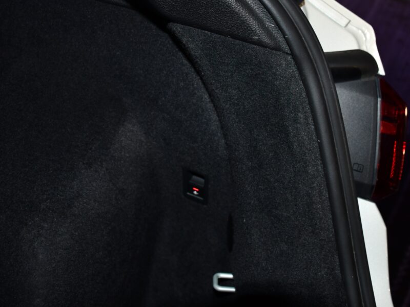 Audi Q3 Sportback S-Line Design Luxe 40 TDI 200 Quattro S-Tronic GPS Virtual Hayon Attelage Pré Sense Caméra JA 19